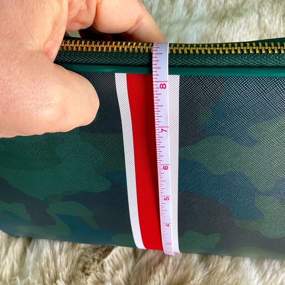 Charlotte and Emerson Cosmetic/Travel bags set of 2 - Picture 6 of 13